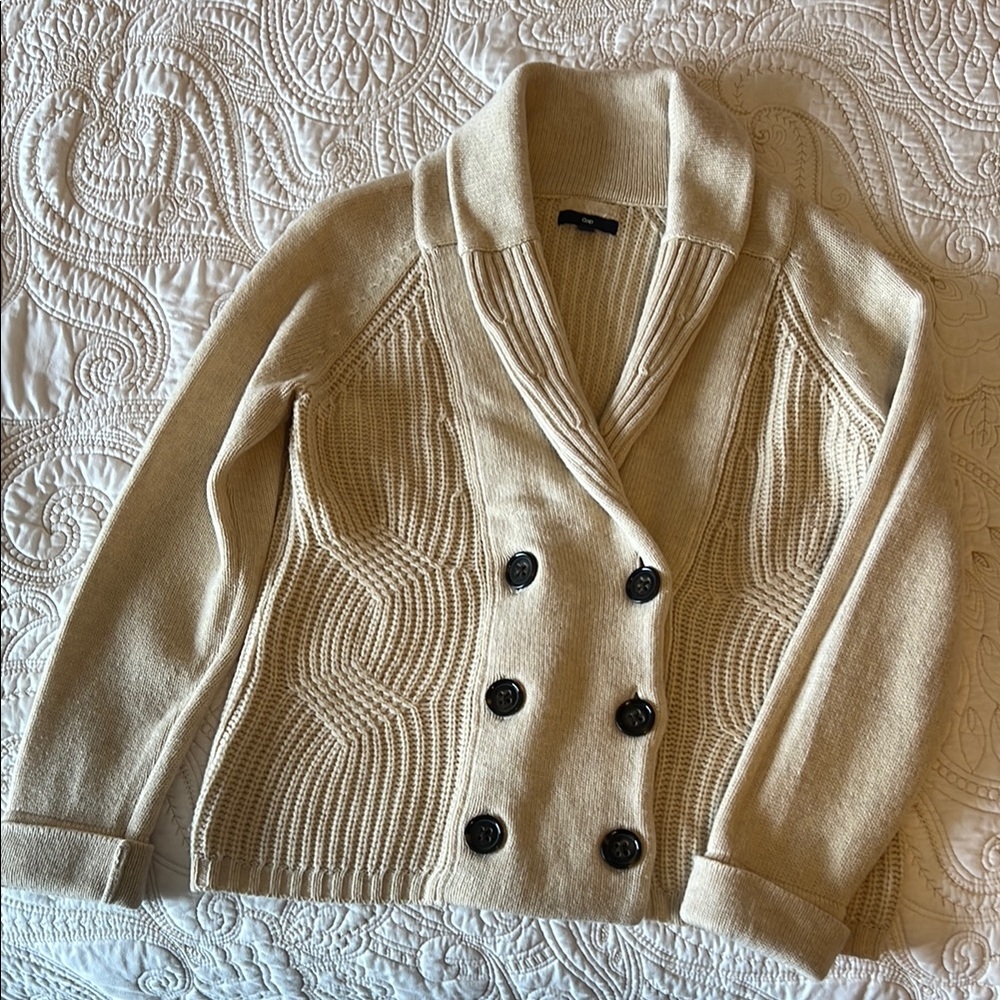 GAP Cream Chunky Knit Cardigan